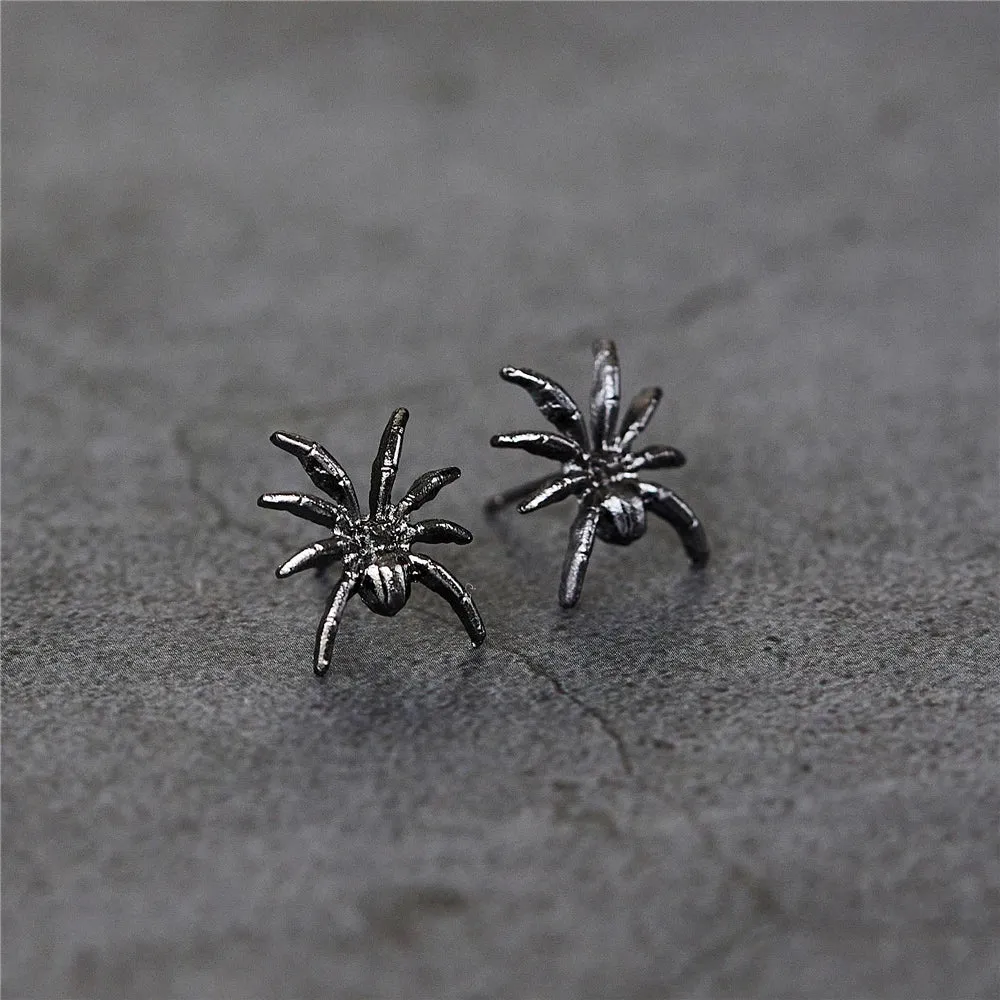 Goth Cool Unusual Spider Black Halloween Stud Earrings