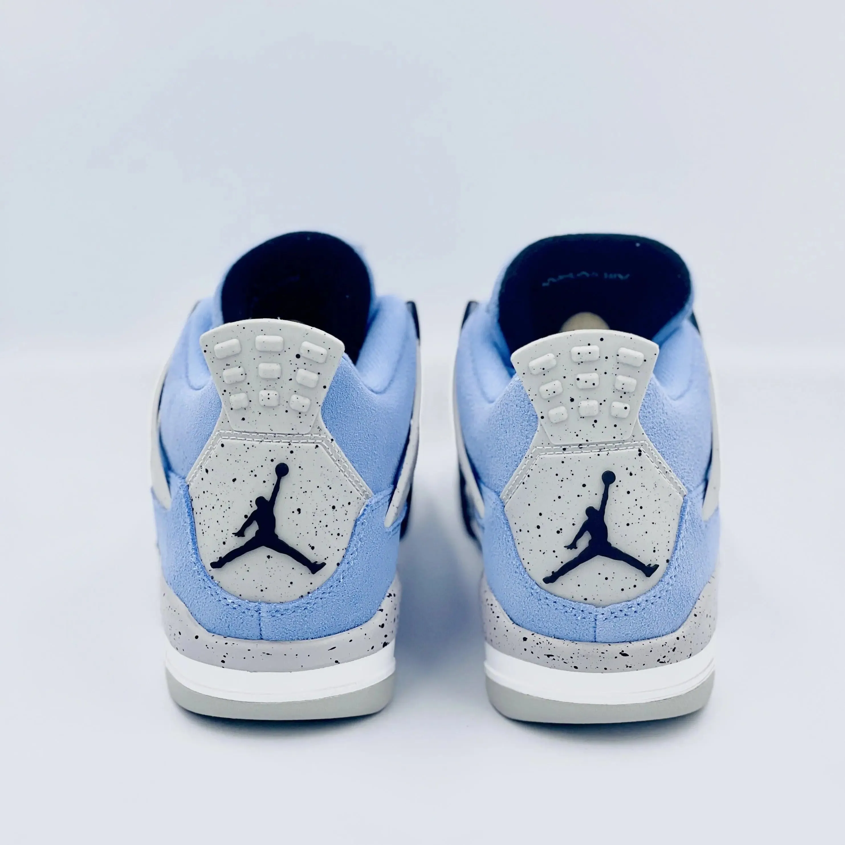 Jordan 4 Retro University Blue (GS)