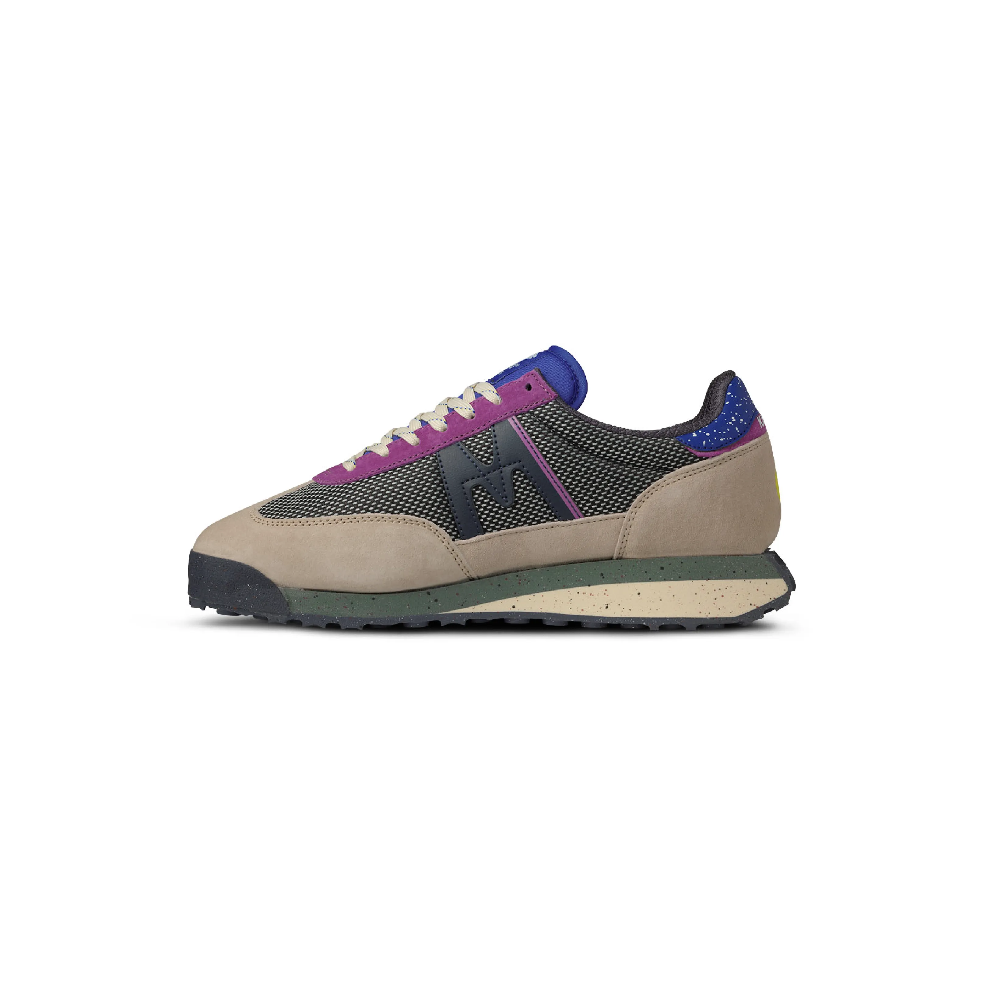 Karhu Mestari Control Irish Cream / India Ink