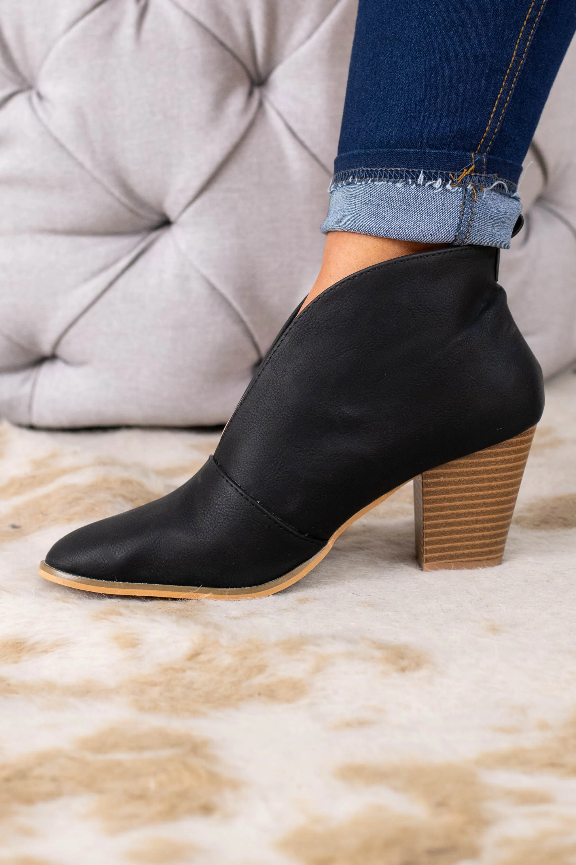 Keep On Walkin' Booties, Black