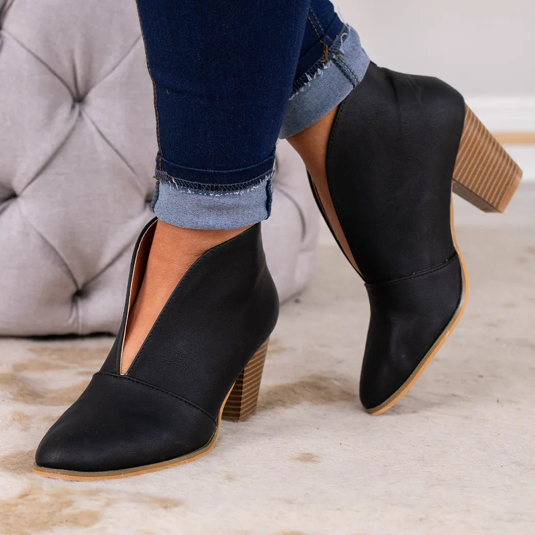 Keep On Walkin' Booties, Black