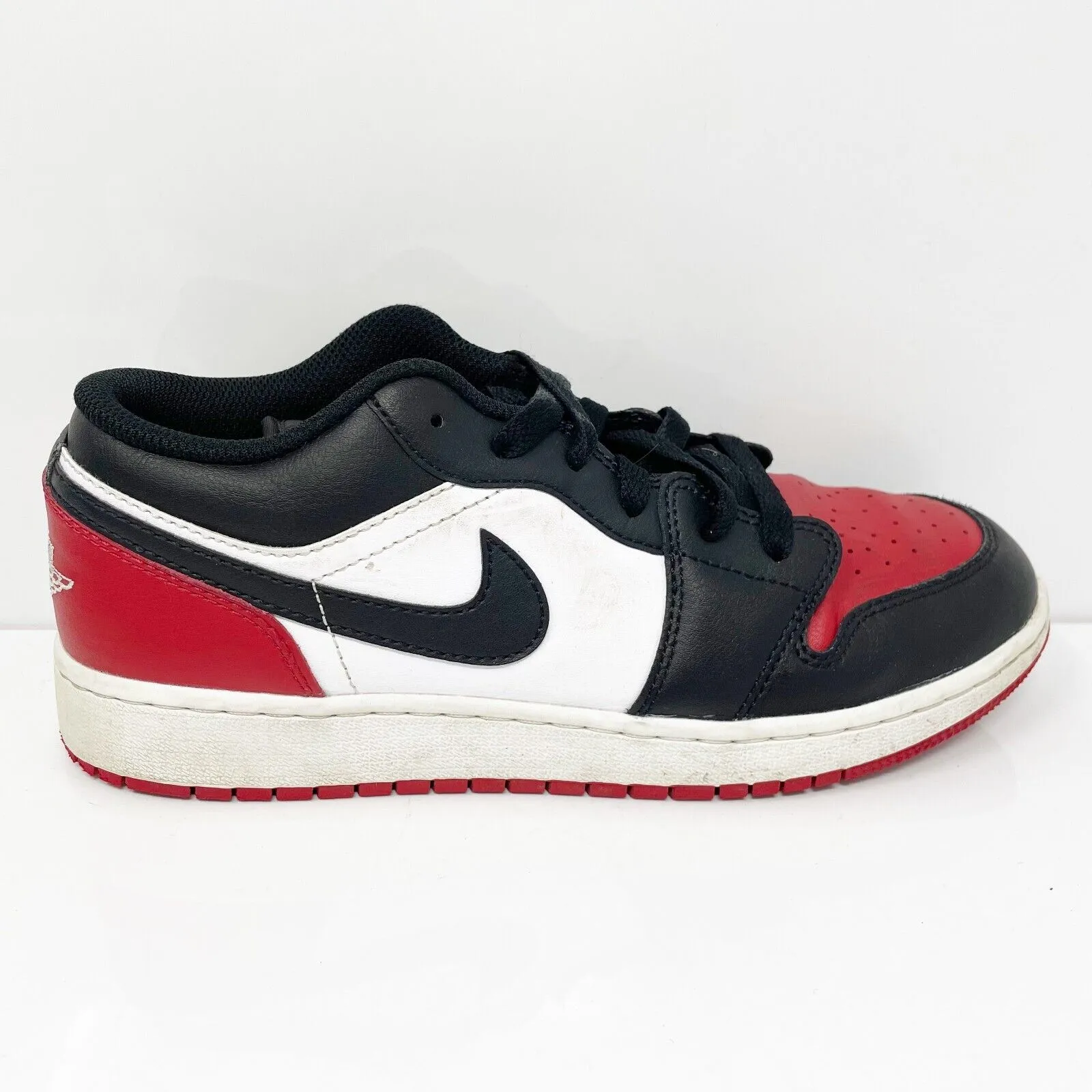 Nike Boys Air Jordan 1 Low 553560-161 Red Basketball Shoes Sneakers Size 6.5Y