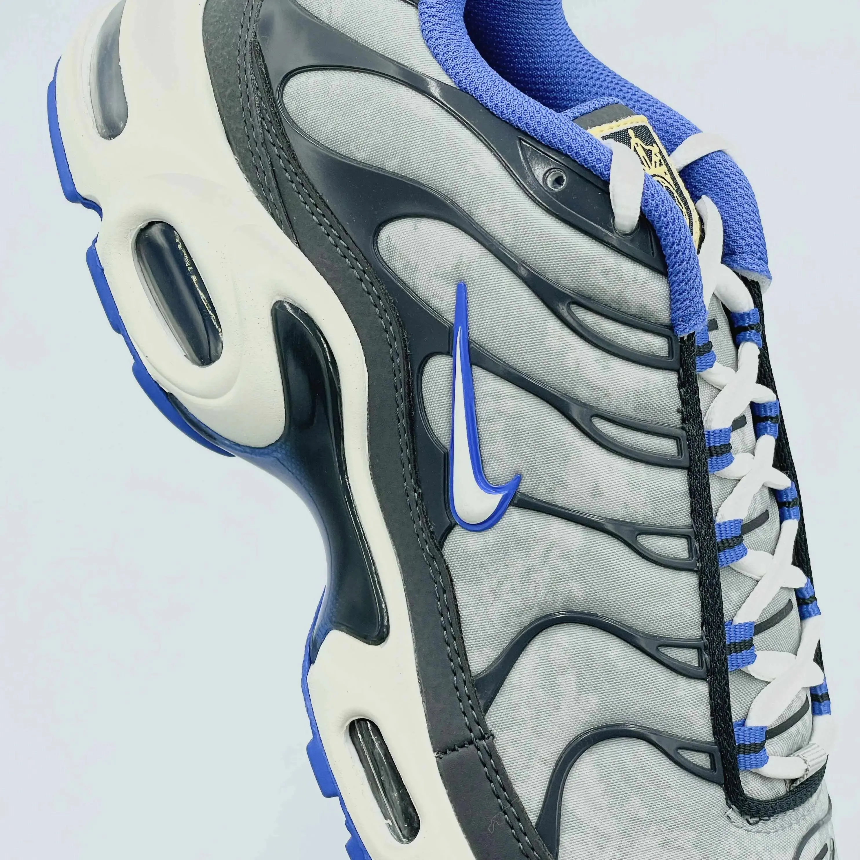 Nike TN Air Max Plus Social F.C.