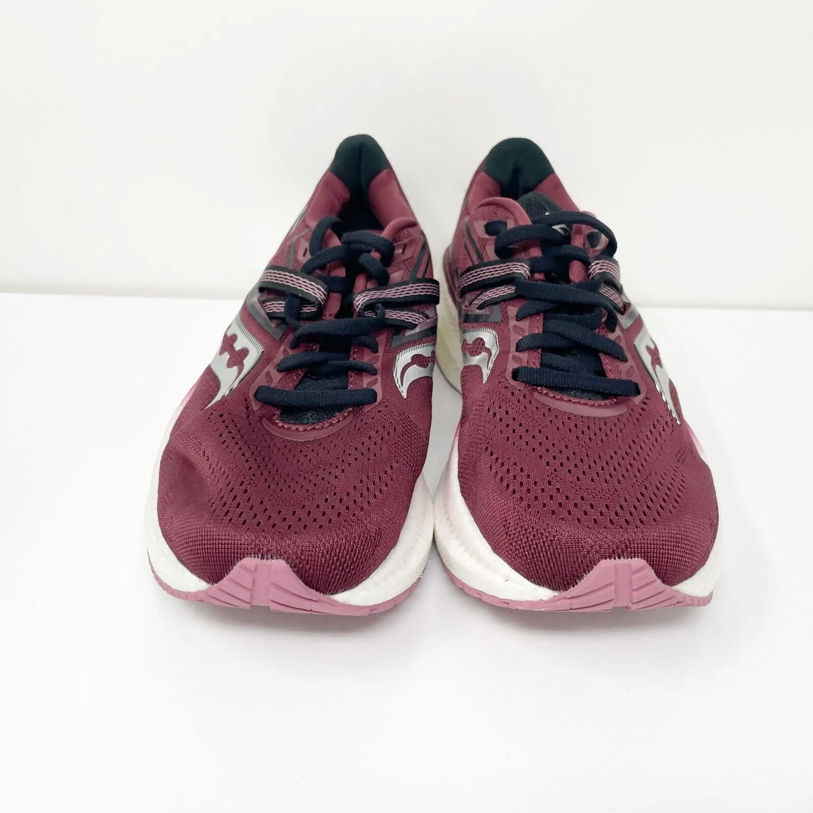 Saucony Womens Triumph 20 S10759-21 Red Running Shoes Sneakers Size 7.5