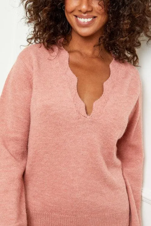 Scallop Trimmed Knit Jumper in Pink