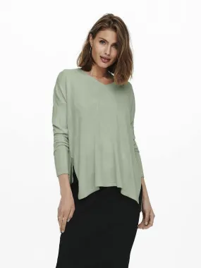 V-Neck Jumper