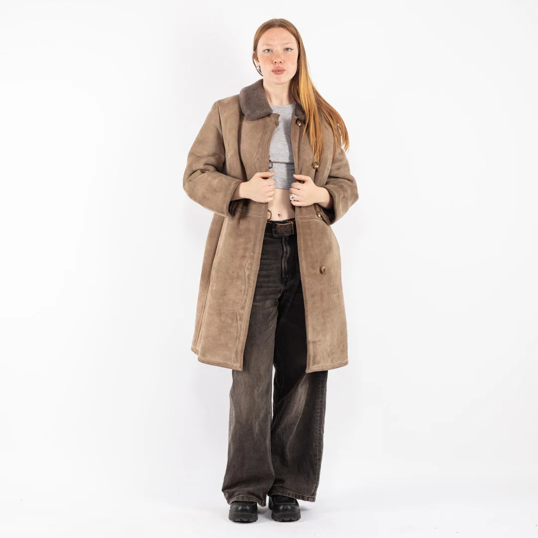 Vintage 70's Women Sheepskin Coat in Beige