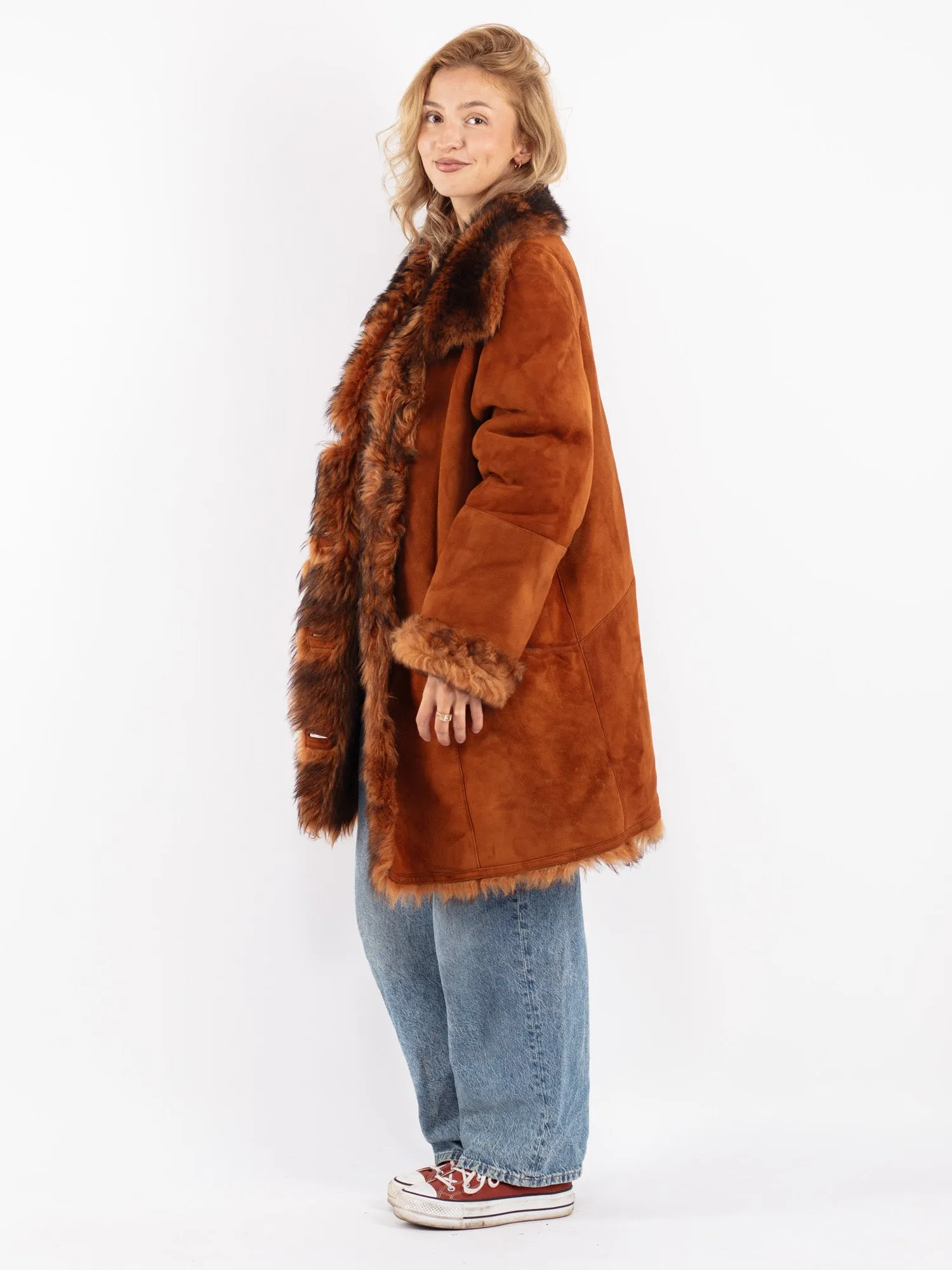 Vintage 80's Women Oversized Shearling Coat in Brown