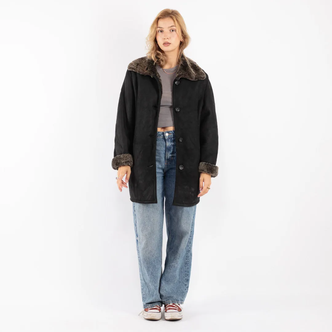 Vintage 90's Women Sheepskin Coat in Black