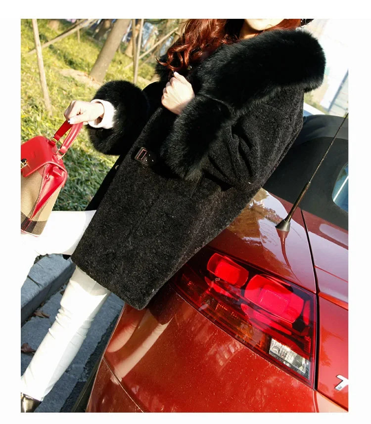 Women's Luxury Natural Fox Fur O-Neck Collar Mid-length Winter Coat